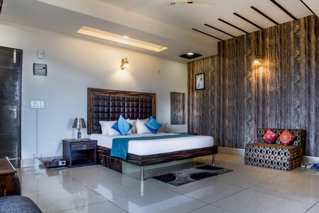 Terrace Retreat Panzió Kasauli Kültér fotó